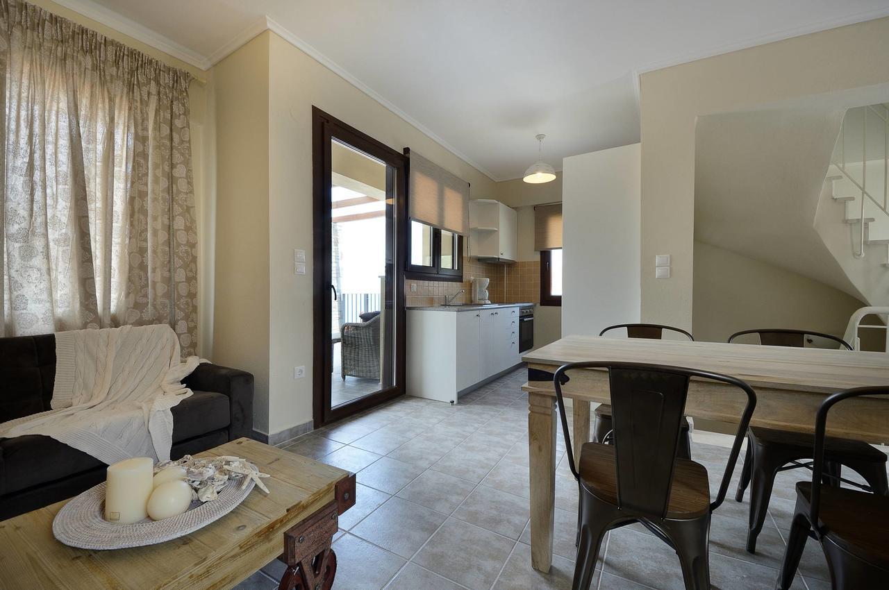 Seascape Villas Kinira Экстерьер фото